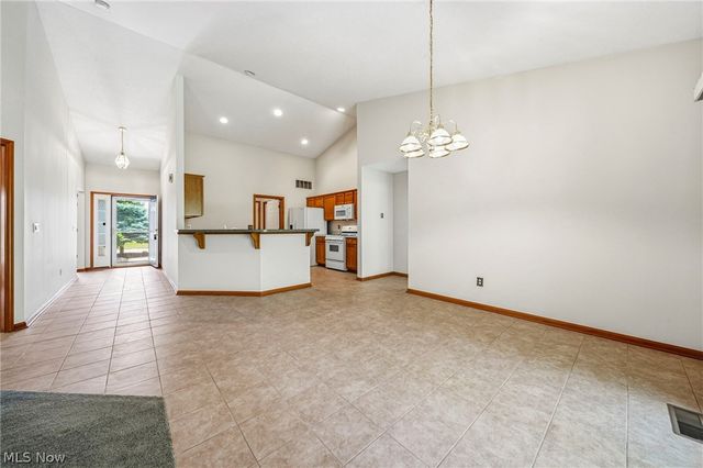 4956 Windsford Circle, North Ridgeville, OH 44039