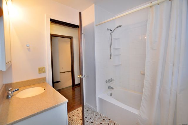 913 Jeremy Swamp Road, Southbury, CT 06488