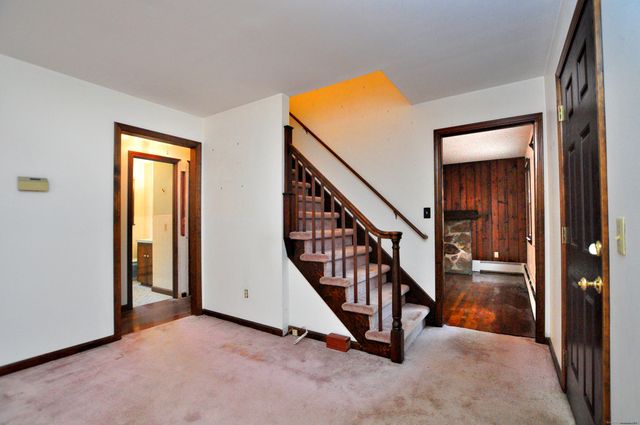 913 Jeremy Swamp Road, Southbury, CT 06488