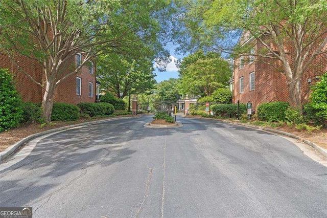 4855 Ivy Ridge Drive SE 305, Atlanta, GA 30339