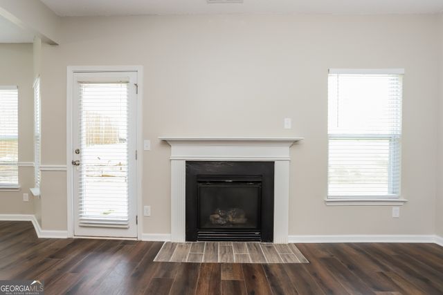 1565 Tigris Court, Atlanta, GA 30349