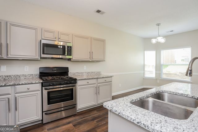 1565 Tigris Court, Atlanta, GA 30349