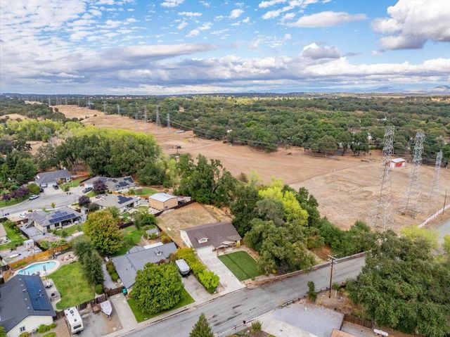 20662 Saddlebrook Drive, Red Bluff, CA 96080