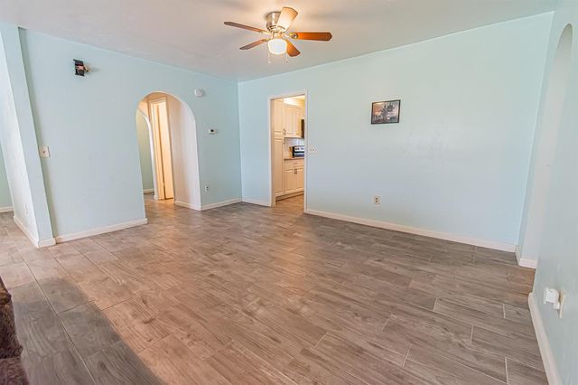 188 NW Broadview Street, Port St. Lucie, FL 34983