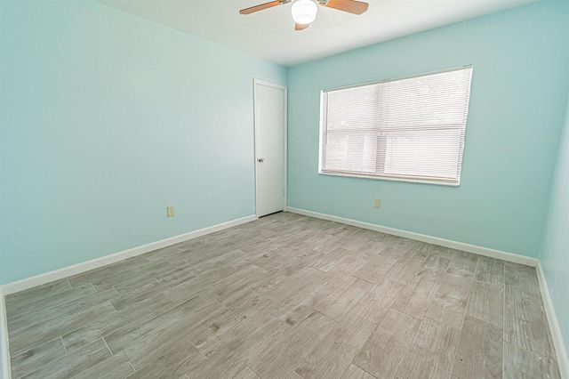 188 NW Broadview Street, Port St. Lucie, FL 34983