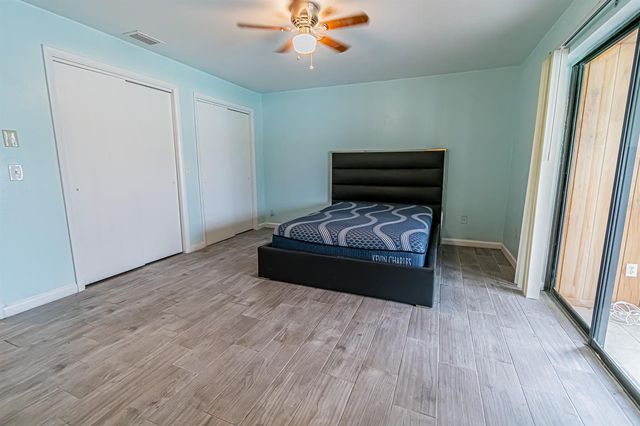 188 NW Broadview Street, Port St. Lucie, FL 34983