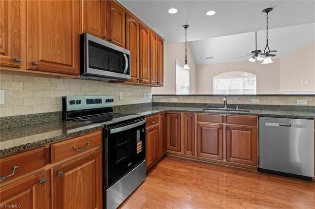 2472 Birch View Drive, High Point, NC 27265