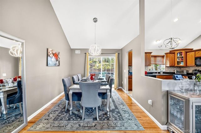 131 Erie Avenue, New Windsor, NY 12553