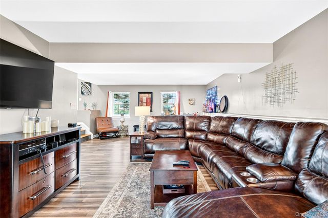 131 Erie Avenue, New Windsor, NY 12553