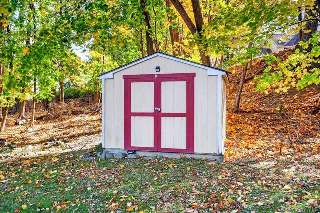 131 Erie Avenue, New Windsor, NY 12553