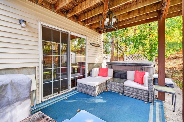 131 Erie Avenue, New Windsor, NY 12553