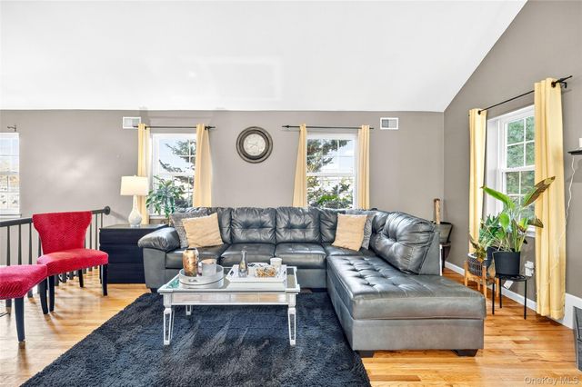 131 Erie Avenue, New Windsor, NY 12553