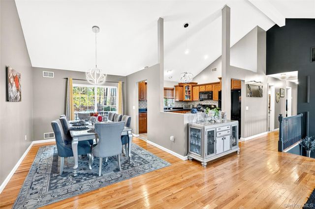 131 Erie Avenue, New Windsor, NY 12553