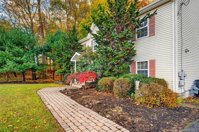 131 Erie Avenue, New Windsor, NY 12553