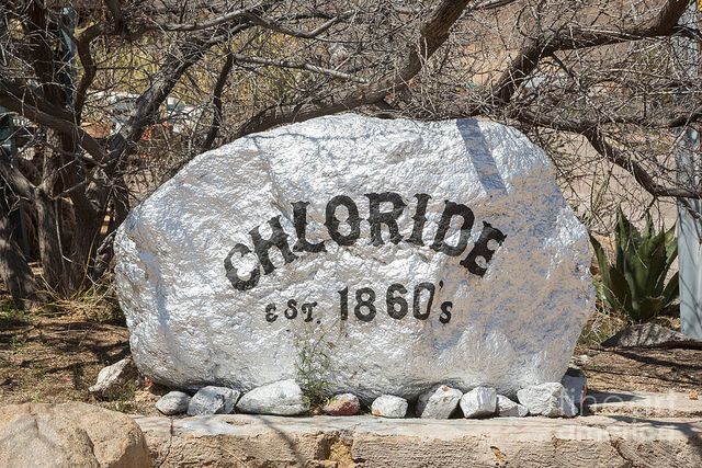 4868 W Tennessee Avenue, Chloride, AZ 86431