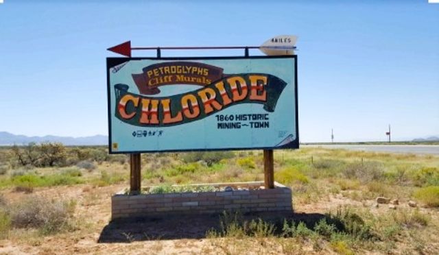 4868 W Tennessee Avenue, Chloride, AZ 86431