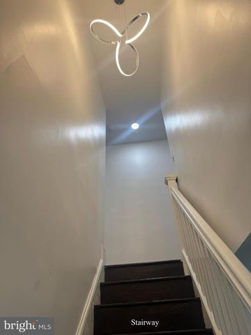 303 W TWENTY NINTH ST, Wilmington, DE 19802