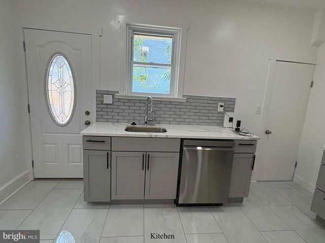 303 W TWENTY NINTH ST, Wilmington, DE 19802