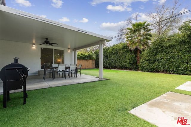 6565 Randi Avenue, Woodland Hills, CA 91303