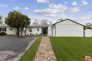 6565 Randi Avenue, Woodland Hills, CA 91303