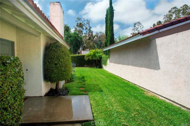 25071 W Sunset Place, Laguna Hills, CA 92653