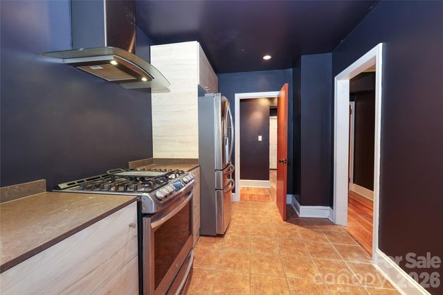 1456 Briar Creek Road, Charlotte, NC 28205