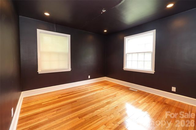 1456 Briar Creek Road, Charlotte, NC 28205