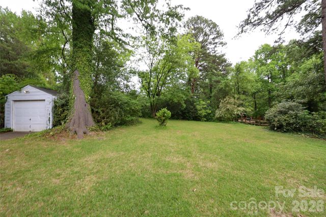 1456 Briar Creek Road, Charlotte, NC 28205