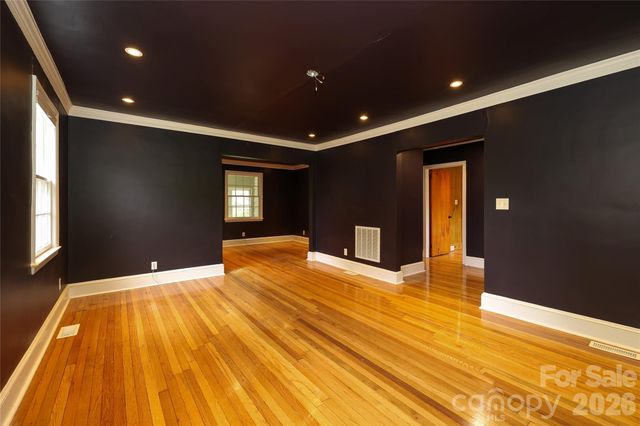 1456 Briar Creek Road, Charlotte, NC 28205