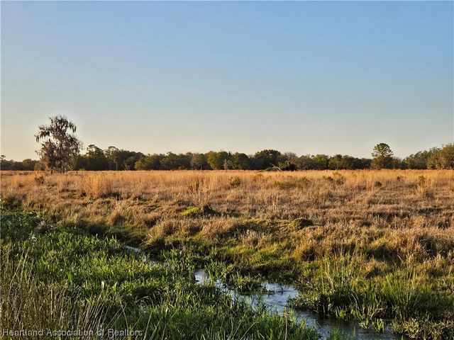 1000 Platt Creek Road, Venus, FL 33960