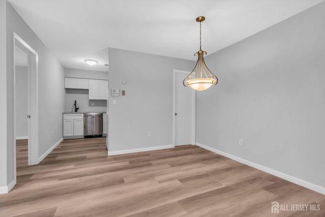 213 Main Street 17, Keansburg, NJ 07747