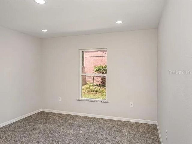 308 AVE P NW, Winter Haven, FL 33881