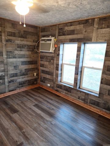 508 E 5th Street, Rector, AR 72461