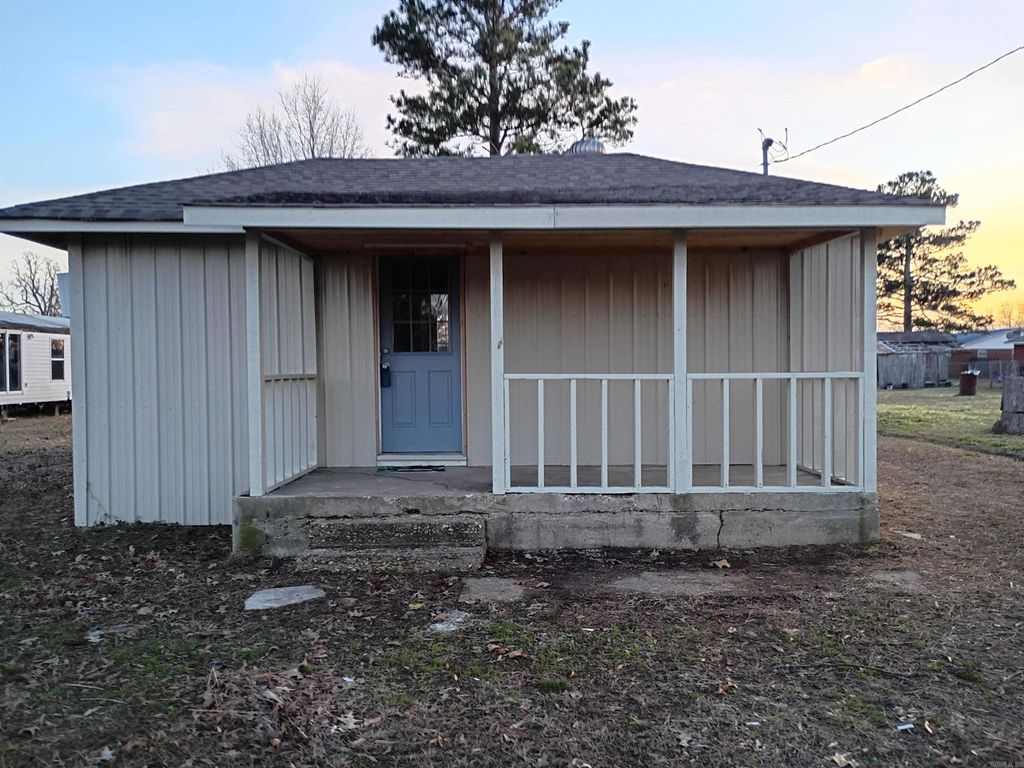 508 E 5th Street, Rector, AR 72461