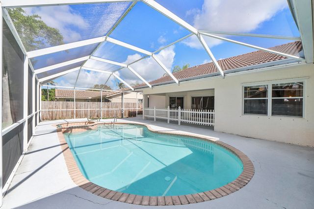 7484 NW 21st Street, Margate, FL 33063