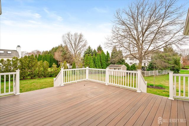 4 Bergen Drive, Cranbury, NJ 08512