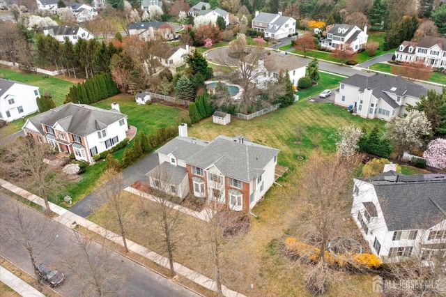 4 Bergen Drive, Cranbury, NJ 08512