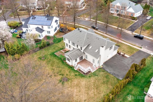 4 Bergen Drive, Cranbury, NJ 08512