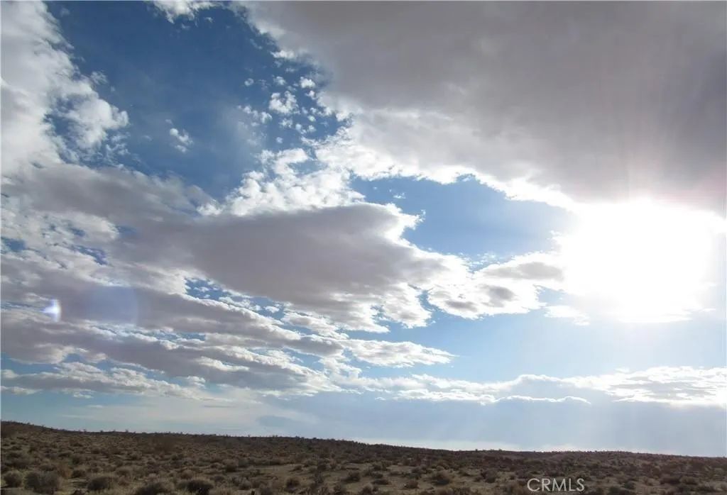 0 274-121-03-00-8 Linsfield, California City, CA 93505