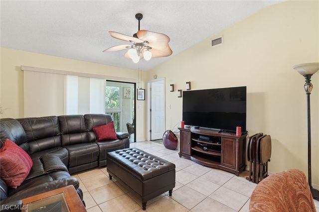 9315 Central Park DR 204, Fort Myers, FL 33919