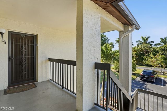 9315 Central Park DR 204, Fort Myers, FL 33919