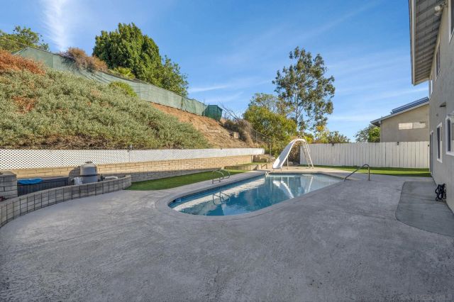 1583 Soma Pl, El Cajon, CA 92021
