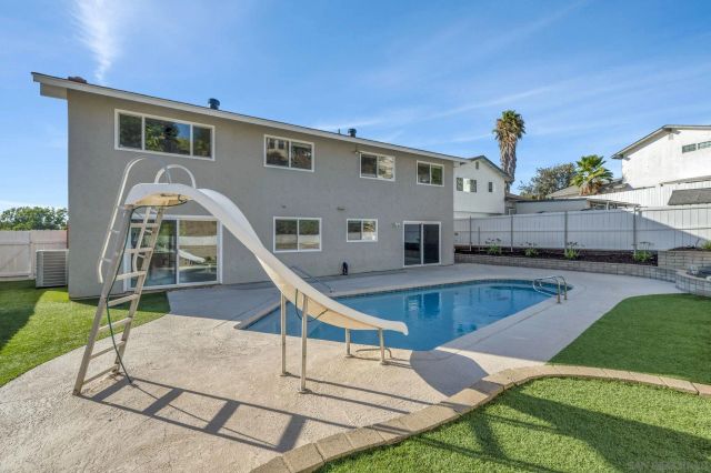 1583 Soma Pl, El Cajon, CA 92021