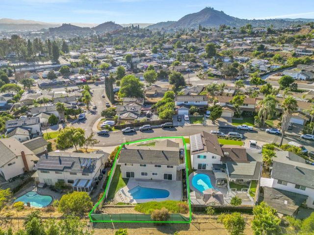 1583 Soma Pl, El Cajon, CA 92021