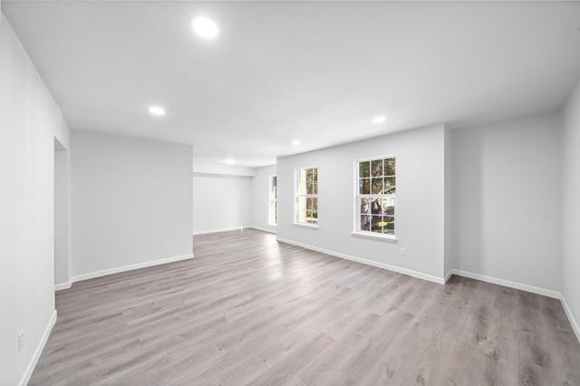 353 N Post Oak Lane 729, Houston, TX 77024