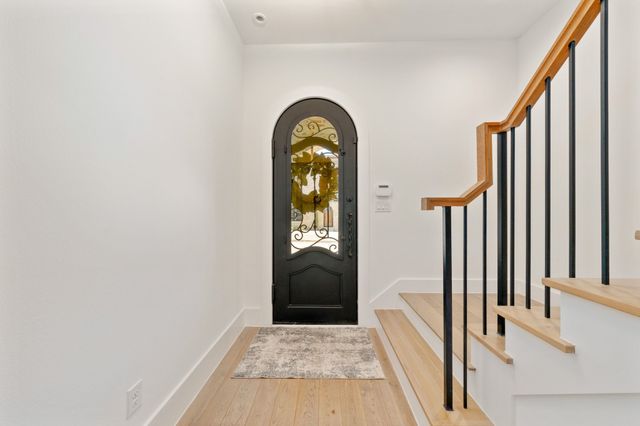 67 Cortes Drive, Westlake, TX 76262