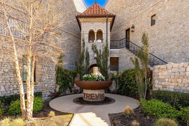 67 Cortes Drive, Westlake, TX 76262