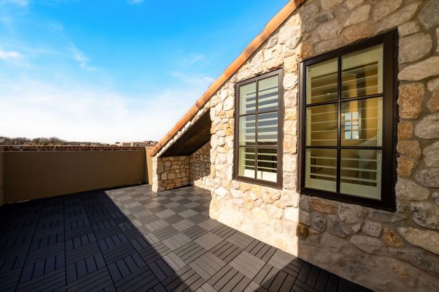 67 Cortes Drive, Westlake, TX 76262