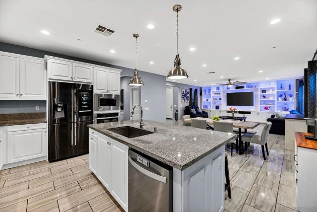 971 Camino Levante, Chula Vista, CA 91913