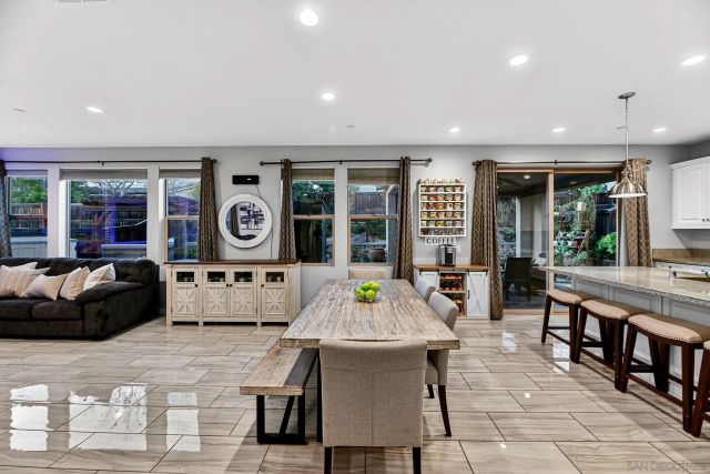 971 Camino Levante, Chula Vista, CA 91913